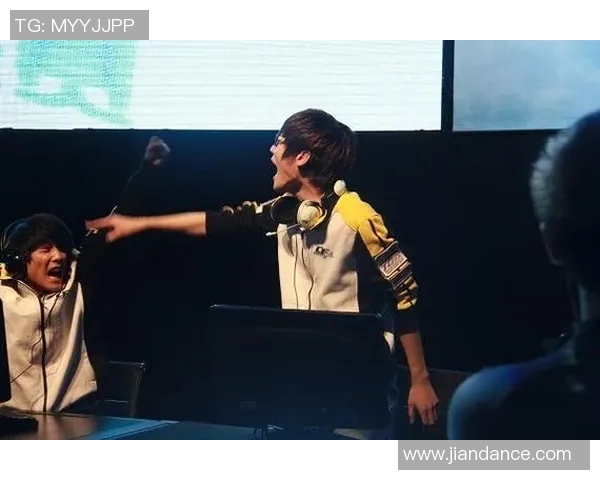 昔日恩怨再现!战术解析与老队友狭路相逢 昔日恩怨再现!战术解析与老队友狭路相逢